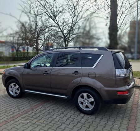 Mitsubishi Outlander cena 35900 przebieg: 204000, rok produkcji 2012 z Warszawa małe 56
